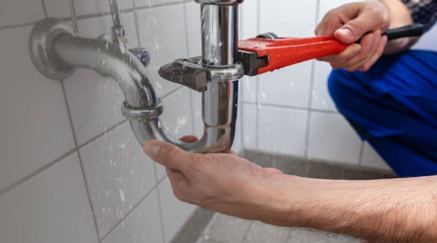 Local tankless water heater installation in Manawa, WI